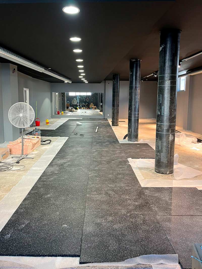 Murcia Strong apuesta por las losas de caucho